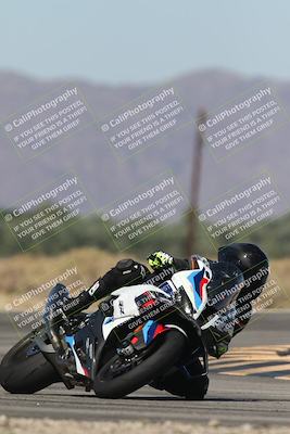 media/Oct-13-2025-Moto Forza (Mon) [[a66d839500]]/4-C Group/Session 3 (Turn 16)/